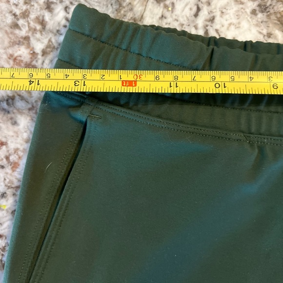 M Victoria’s Secret Love Pink active sport green leggings Jogger pants Medium - Picture 4 of 8